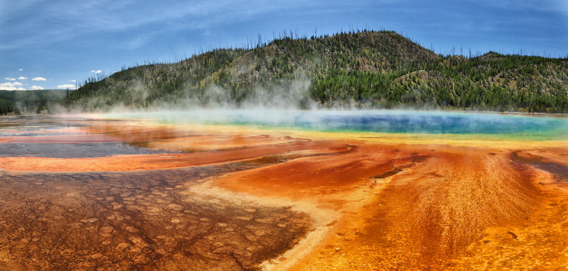 grand-prismatic-spring-7