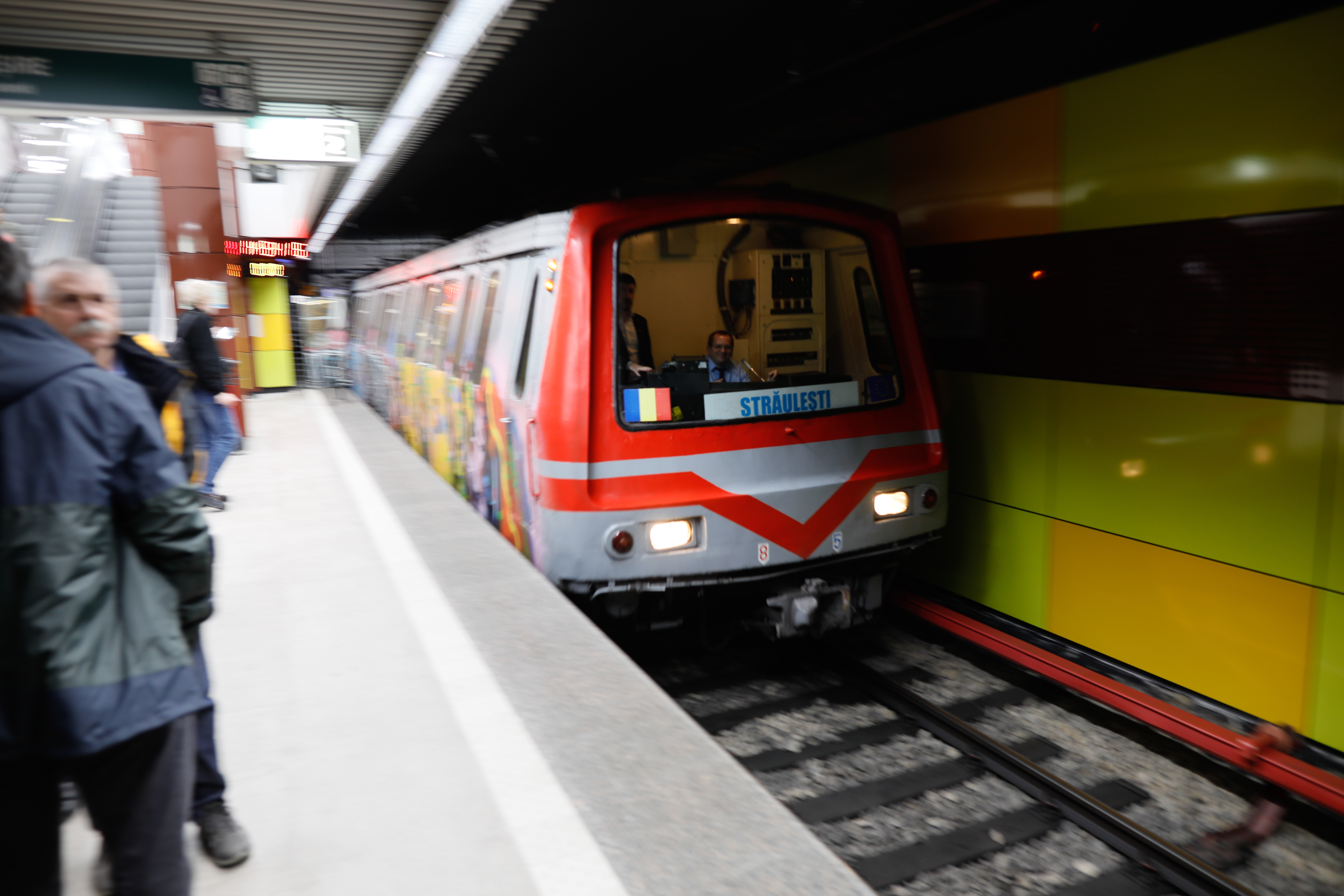 Probleme la metrou, după ce un tren s-a stricat în apropierea stației Gara de Nord