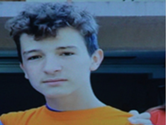 Poliţia Capitalei cere ajutor pentru găsirea unui copil de 13 ani care a dispărut de joi de acasă