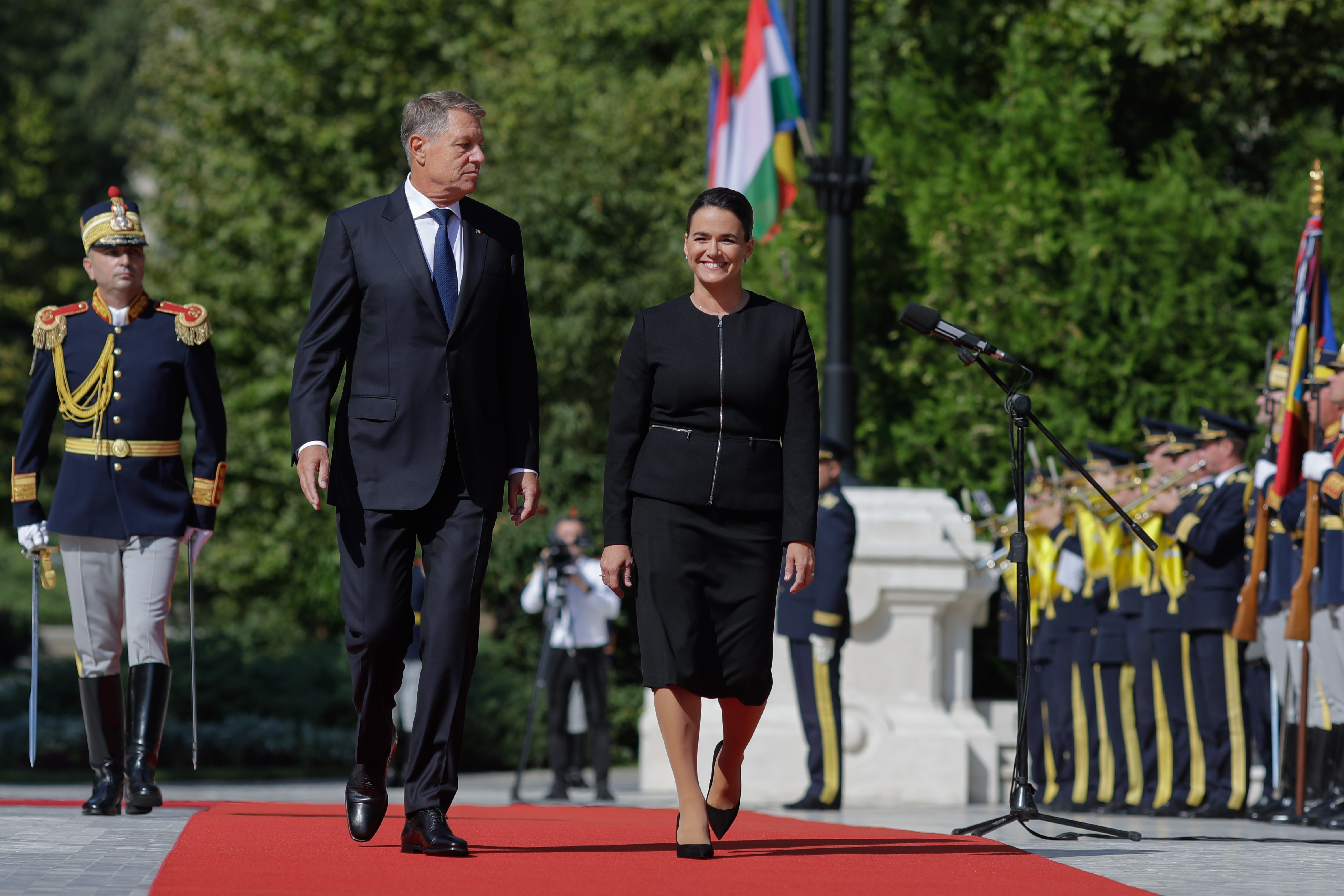 Surse: Președintele Klaus Iohannis merge în prima vizită oficială în Ungaria