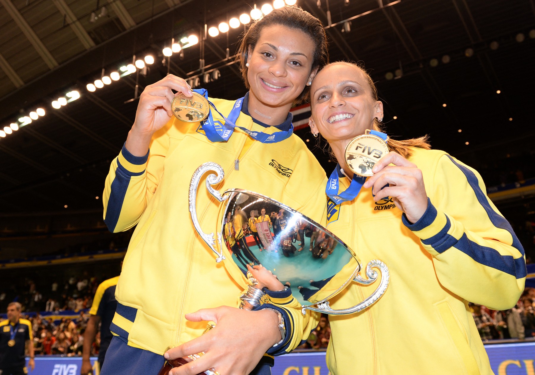 O campioană olimpică la volei a murit după ce a căzut de la etajul 17 al unei clădiri din Sao Paulo
