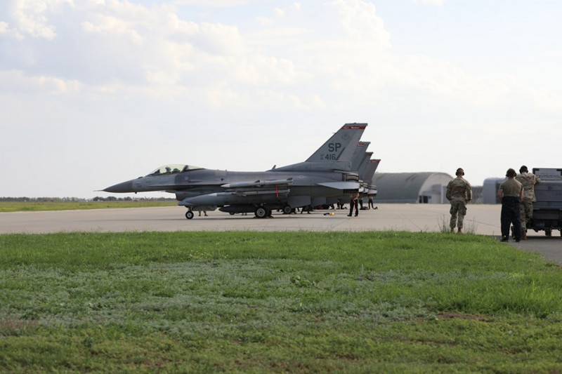 f-16 sua la borcea foto mapn 6