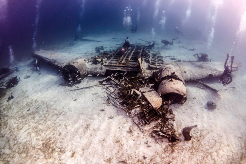 DRUG SMUGGLING PLANE WRECK