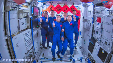 astronauți-China-stația-spațială