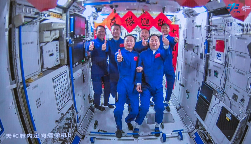astronauți-China-stația-spațială