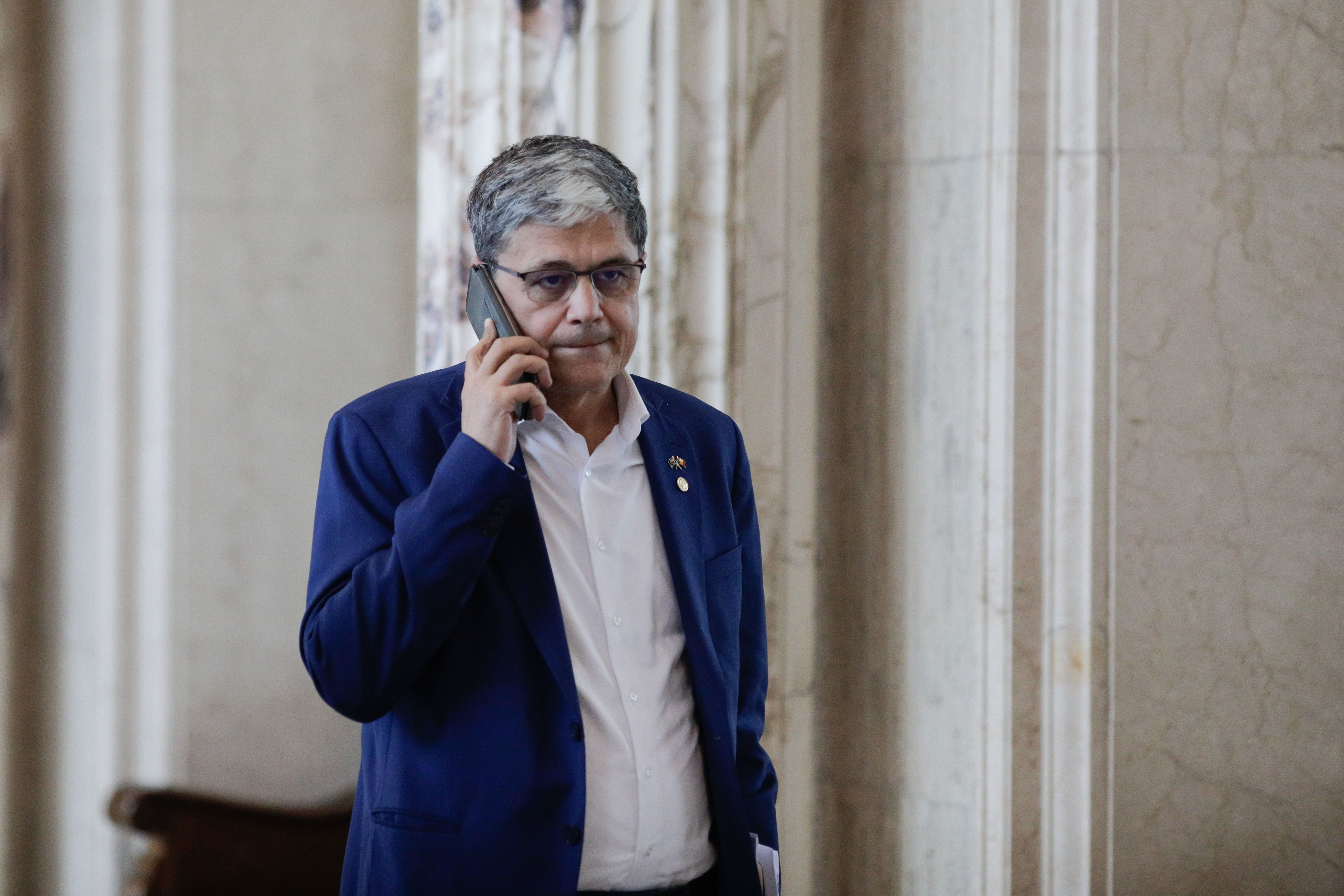 Amenințări în Coaliție din cauza deficitului pe septembrie. Boloș: „De trei zile nu dorm. Să vină Rareș Bogdan ministru de Finanțe”