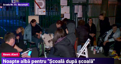 „Stăm ca fraierii”. Coadă la înscrierea „Școală după școală”. Mai mulți părinți au stat toată noaptea în fața unei școli din Capitală