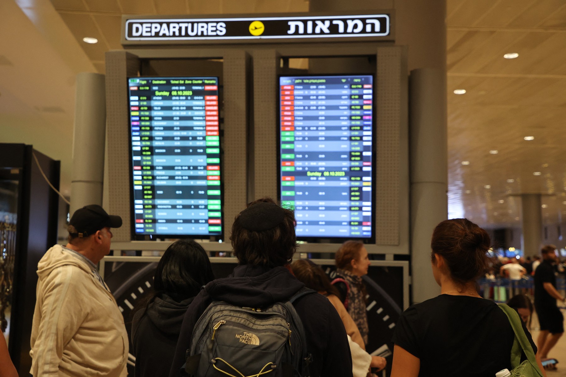 MAE: Zborurile din Israel către România nu sunt restricționate. ANAT: 900 de români se află în Israel