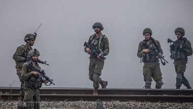 patrula de soldati israelieni