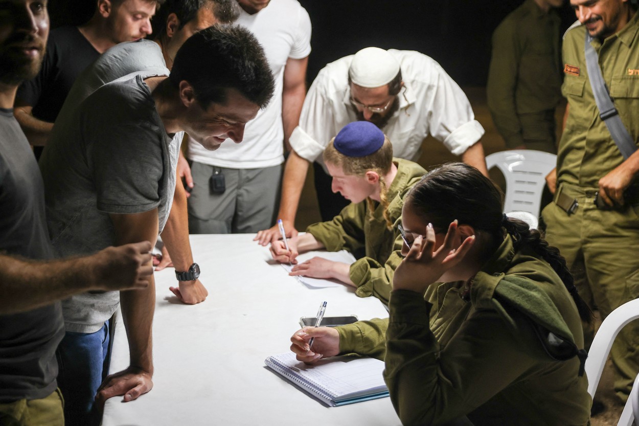 Israelul intră în ofensivă cu cei mai mulți rezerviști recrutați vreodată
