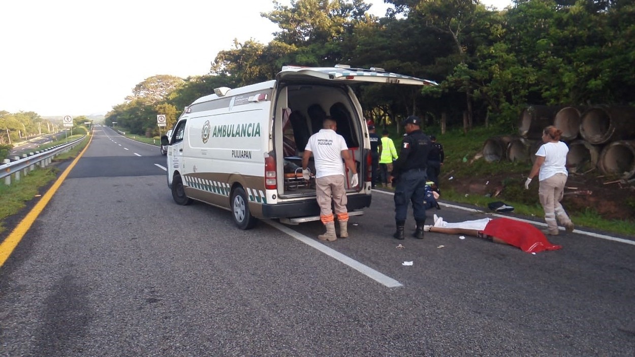 Accident grav în Mexic. Cel puțin 10 migranți care călătoreau ilegal într-un camion au murit, iar alți 25 au fost răniți