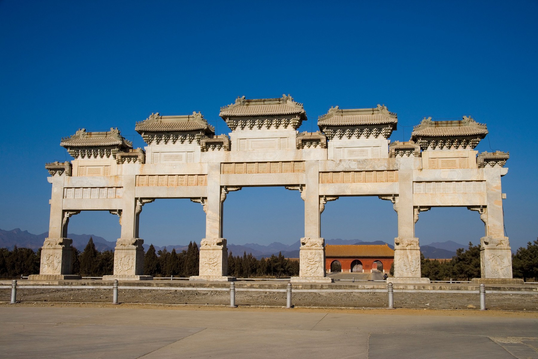 Un manuscris vechi de peste două secole, care conţine un arbore genealogic de sute de ani, a fost descoperit în China