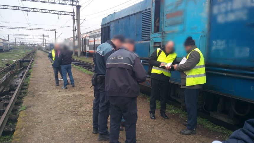 Angajați CFR responsabili de siguranța feroviară, prinși beți la serviciu. Printre ei, și o femeie impiegat