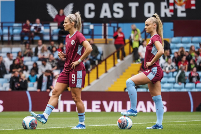 Barclays FA Womens Super League - Aston Villa v Manchester United - Villa Park, Birmingham, England, October 1st 2023:, Birmingham, England, United Kingdom - 01 Oct 2023