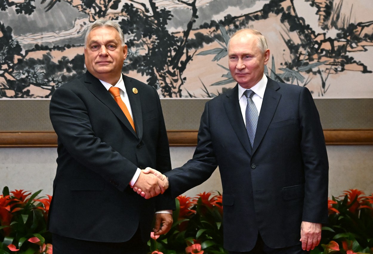 Putin s-a întâlnit cu Viktor Orban la Beijing. „Relația cu Ungaria ne aduce satisfacție”