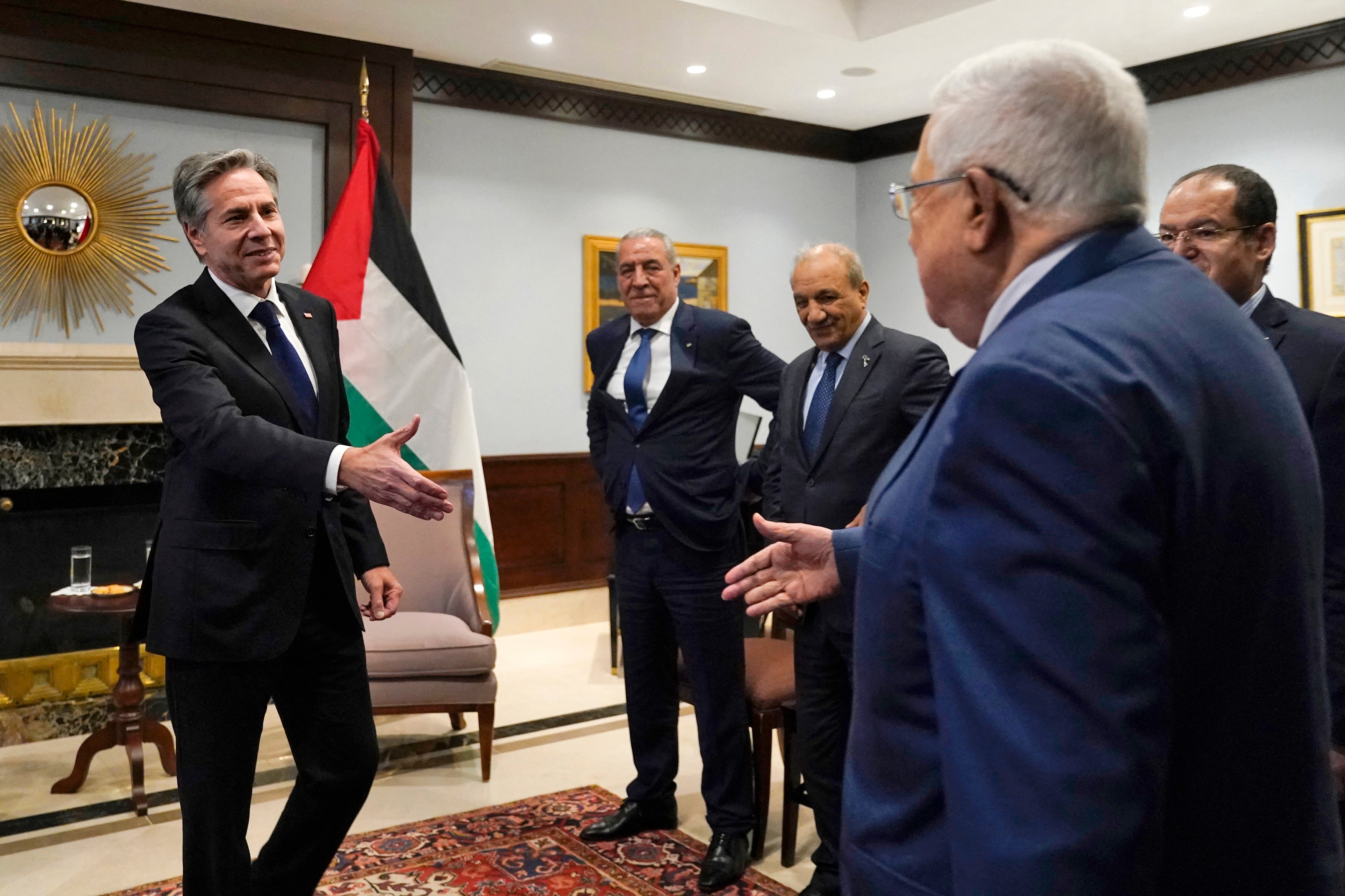 Blinken a discutat cu Abbas, după ce liderul palestinian și-a anulat întâlnirea cu Biden