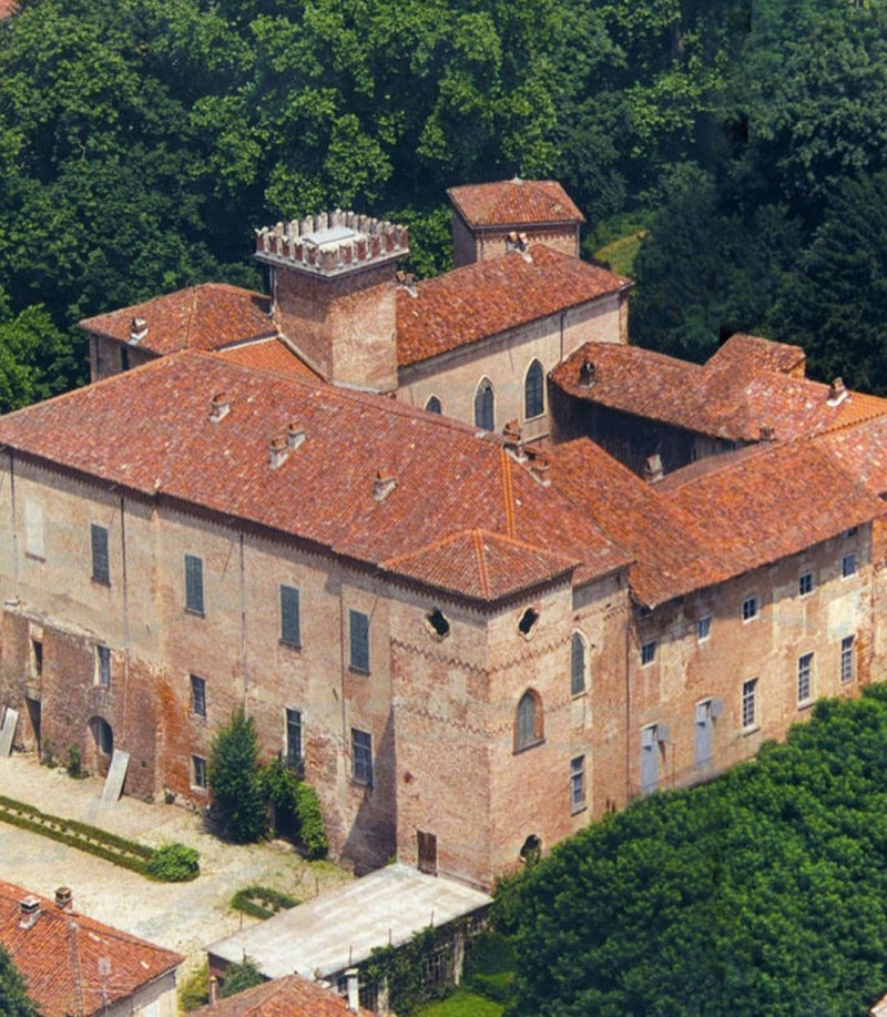 21-Year-Old Heiress Of 900-Year-Old Italian Castle Documents Haunting Experiences On TikTok