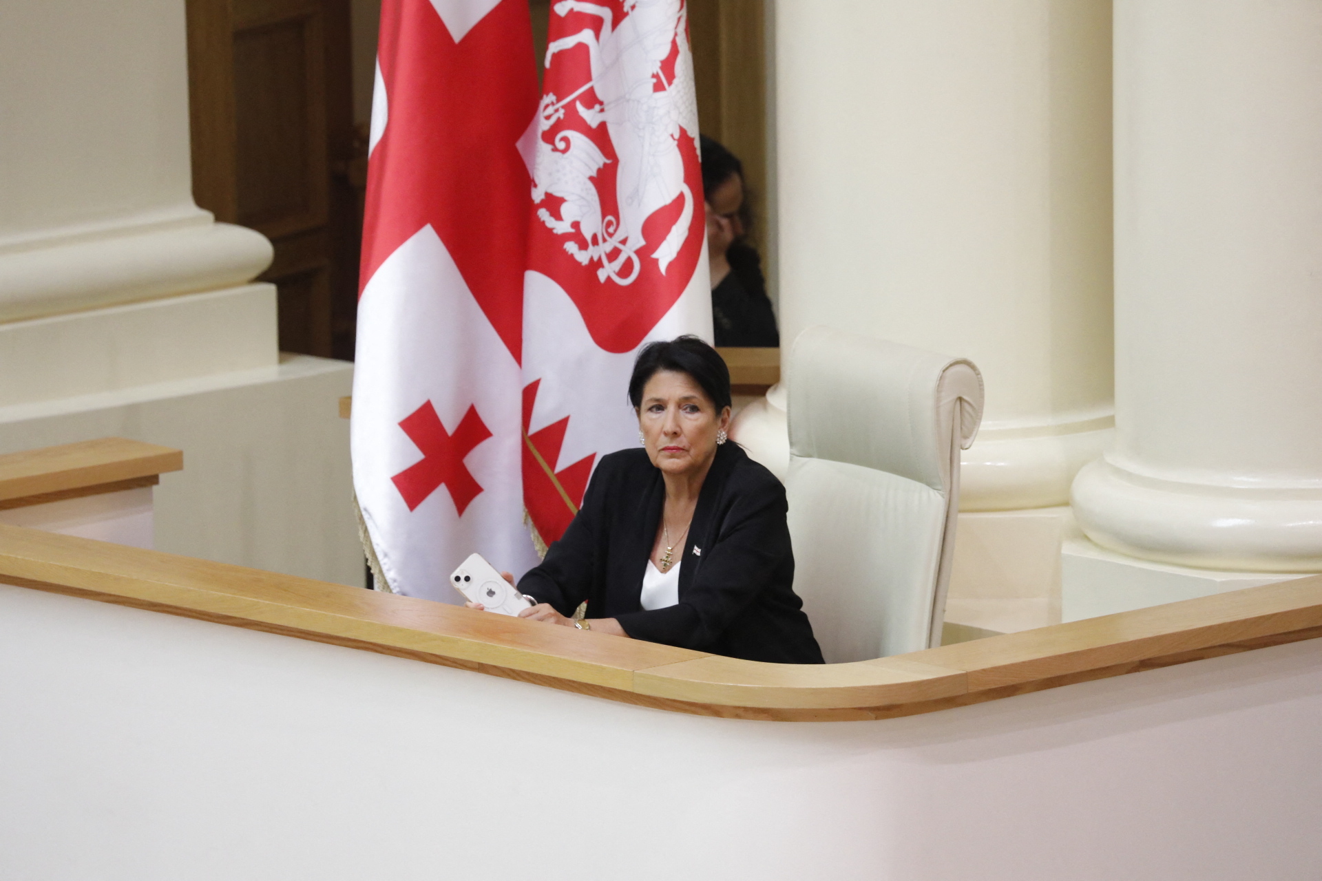 Parlamentul Georgiei nu reușește să o demită pe președinta Salome Zourabișvili