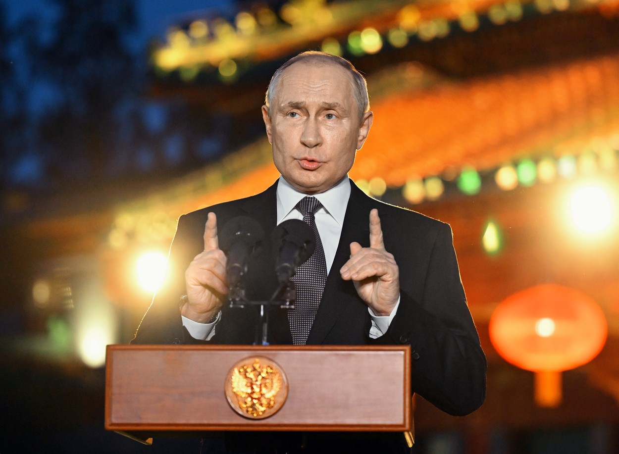 Putin îl invită pe Biden la un ceai: Dacă Rusia a pierdut războiul, să-și ia rachetele ATACMS înapoi și să mănânce liniștit clătite