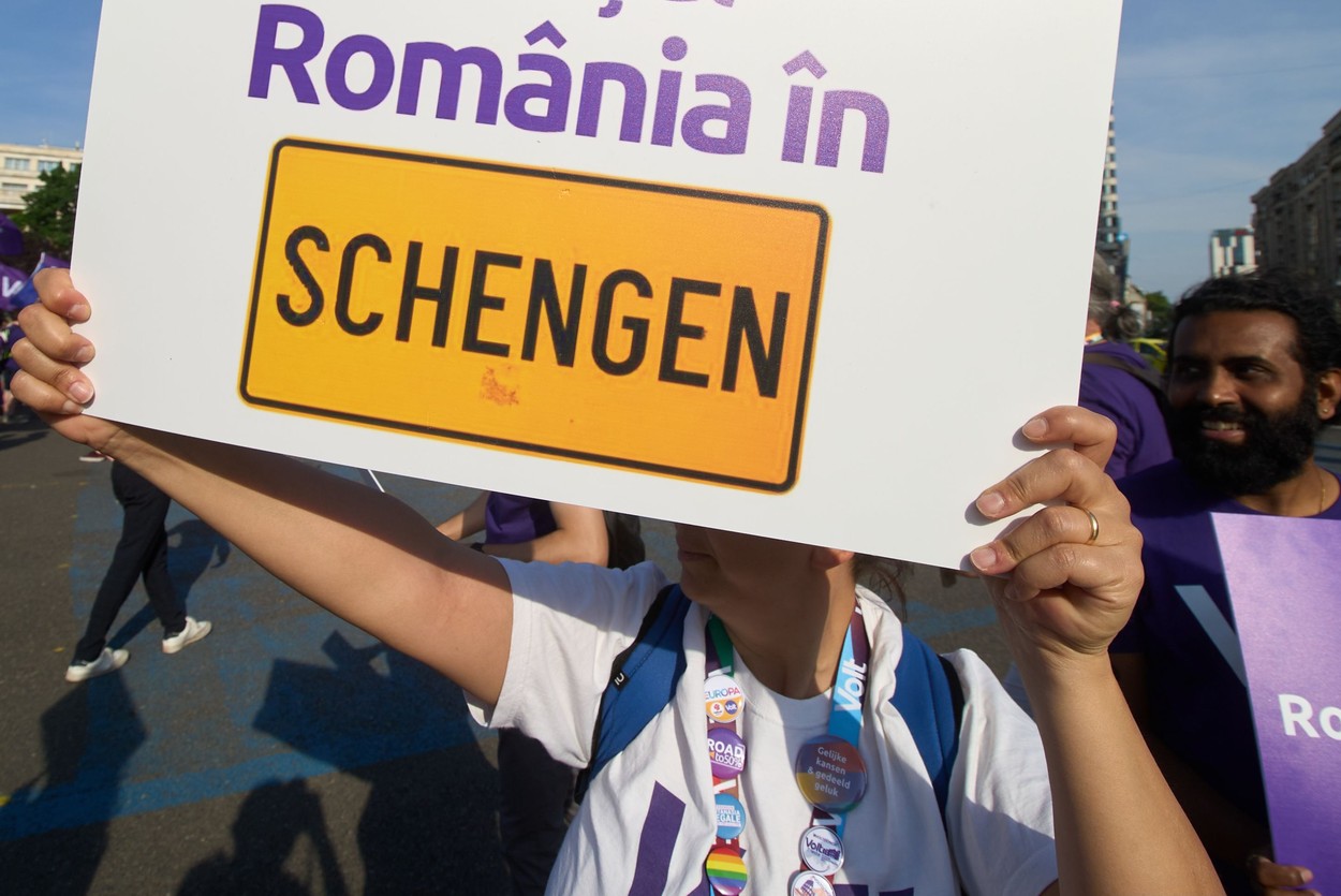 Ministerul de Interne explică de ce aderarea României la Schengen nu e pe ordinea de zi la JAI