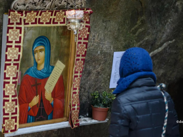 Ukraine Offers Relics of Saint Theodora of Sihla in Exchange for Ivan Mazepa and Pylyp Orlyk