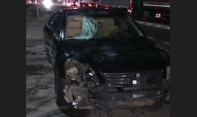 Două persoane au murit şi una este grav rănită, după ce au fost lovite de un autoturism, în zona unei treceri pentru pietoni, pe DN2