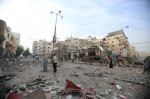 Palestinian families evacuates to safer areas following overnight Israeli shelling in Gaza city Palestinian families eva