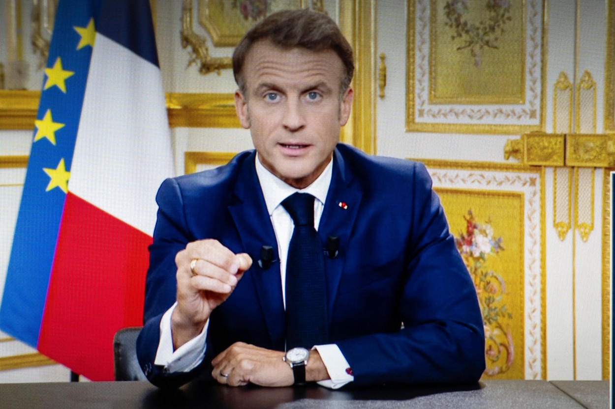 De ce Franța nu s-a alăturat SUA și Marii Britanii în atacurile împotriva rebelilor houthi din Yemen. Explicațiile lui Macron