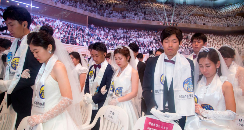Unification Church holds mass wedding ceremony for 4000 couples