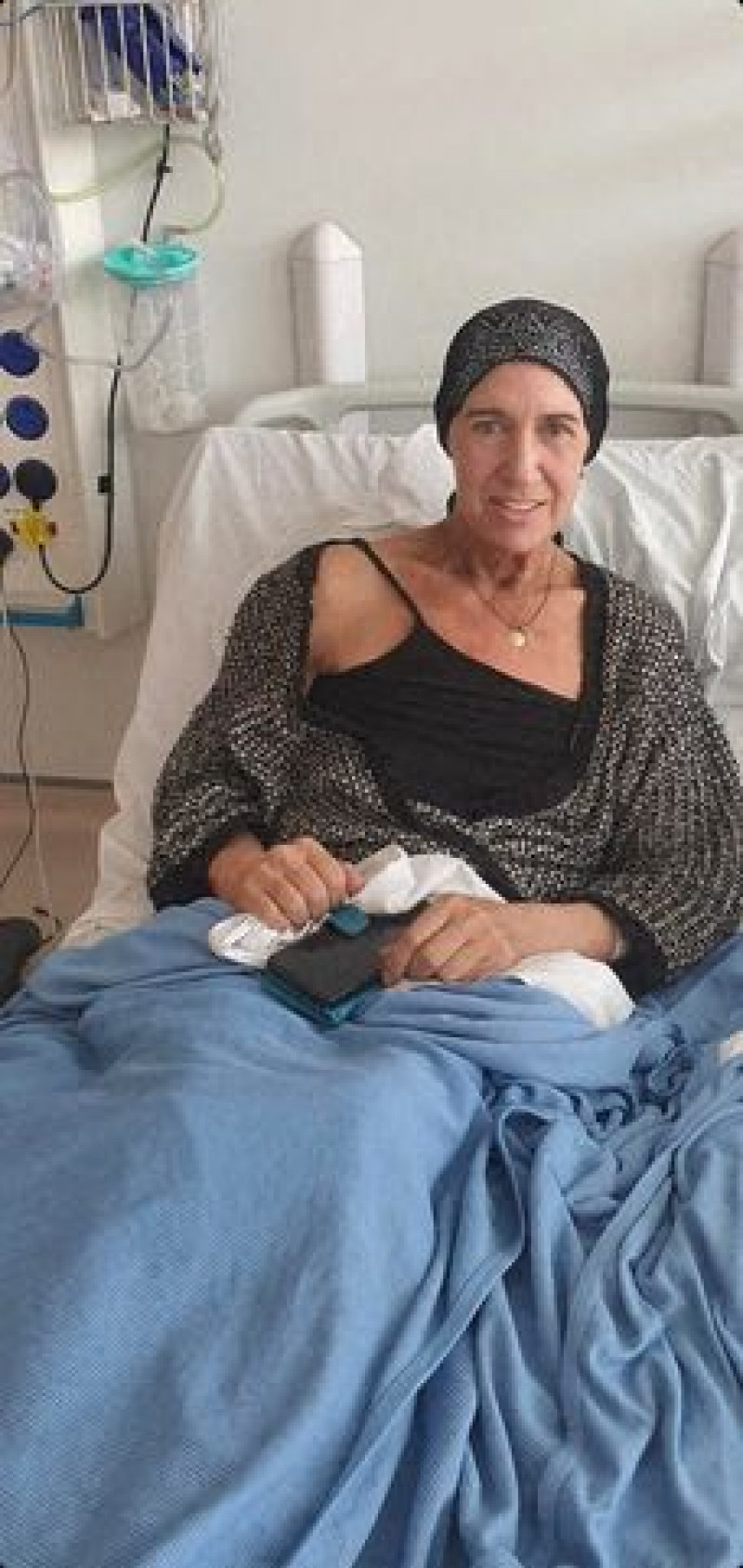 EXCLUSIVE: Woman diagnosed with cancer same time as her MUM after 'stress' turns out to be dangerous tumour