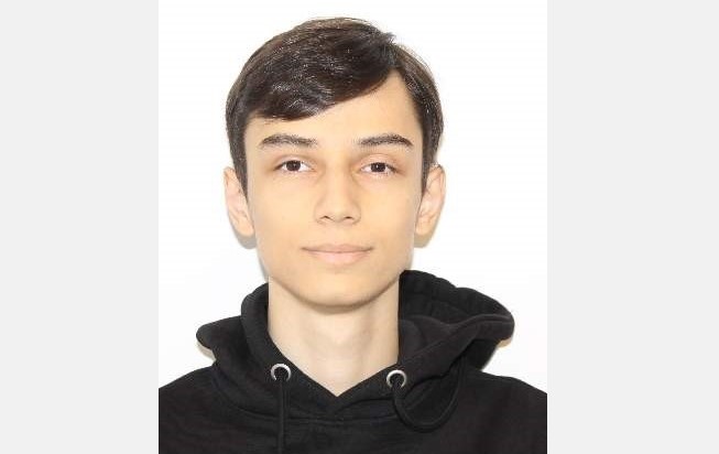 Poliţia Capitalei cere ajutor pentru găsirea unui băiat de 18 ani, care a plecat de acasă pe 8 octombrie și nu s-a mai întors