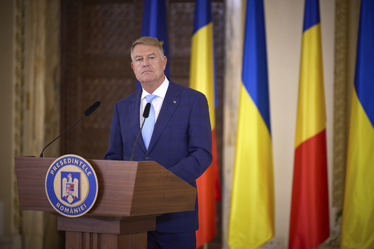 Klaus Iohannis va participa la reuniunea Consiliului European și la Summitul Euro