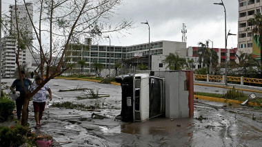 dezastru in acapulco