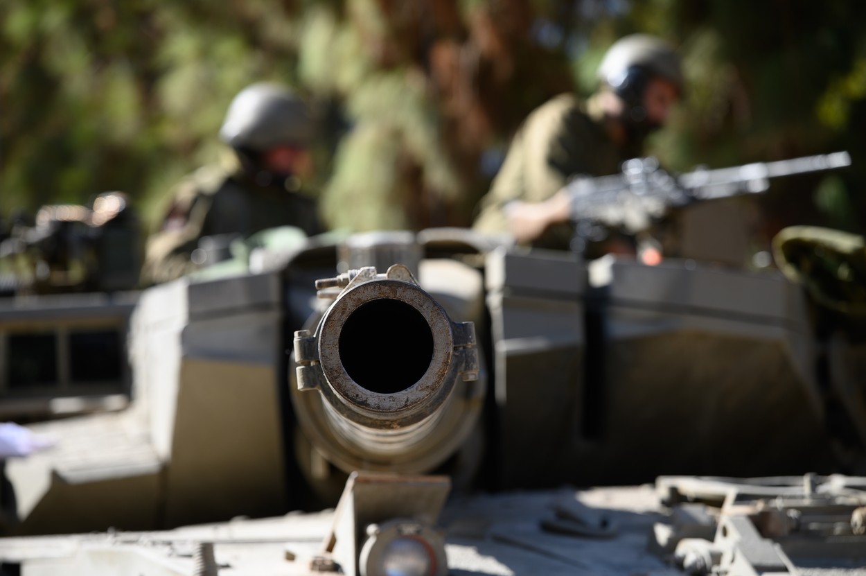 Israelul spune că vrea să evite un război total prin represaliile împotriva Hezbollah. „Nu ar fi în interesul nostru”