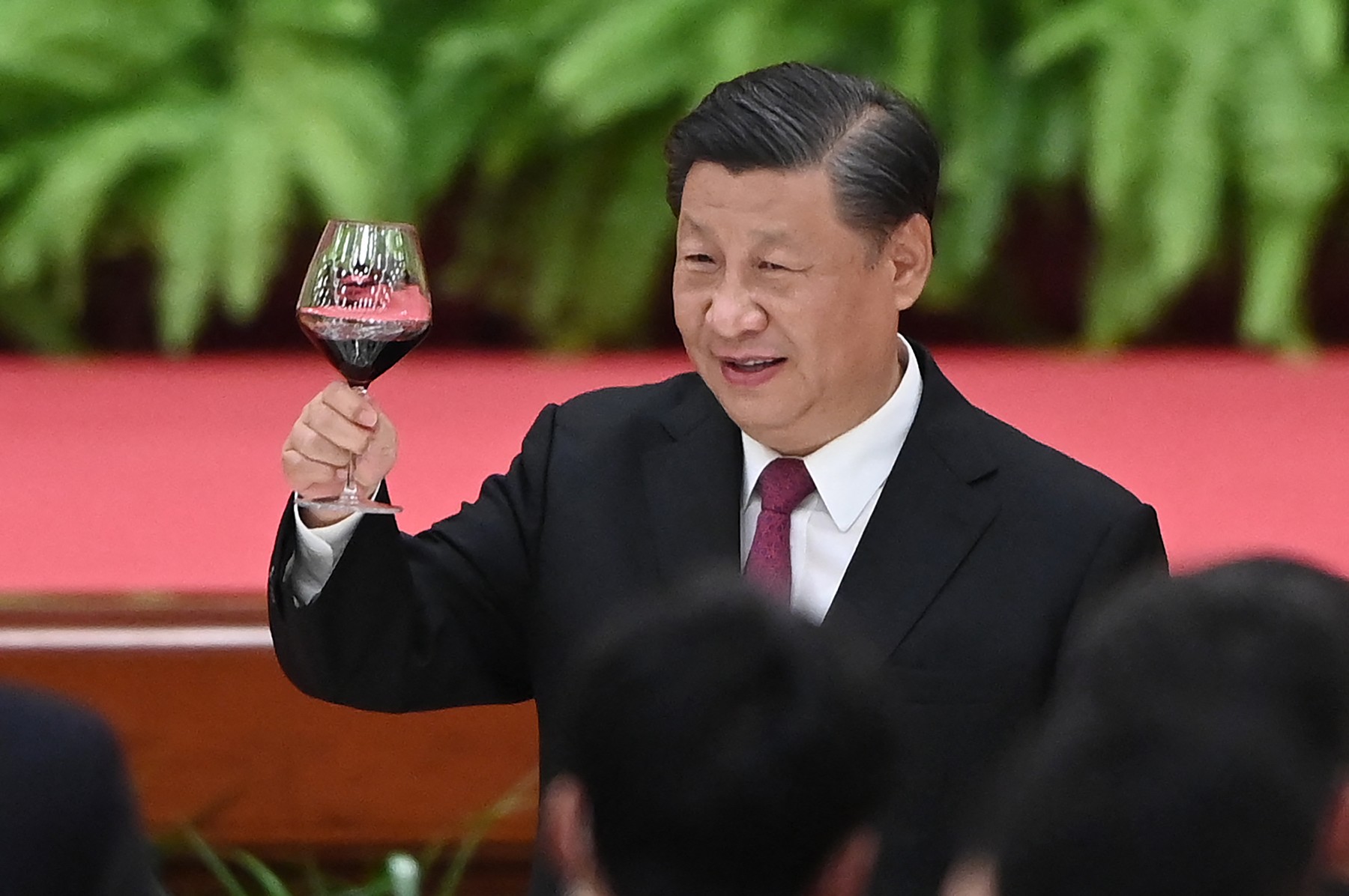 Cărțile dragonului. Cele șapte elemente care-l fac pe Xi Jinping indispensabil în procesul de pace din Ucraina