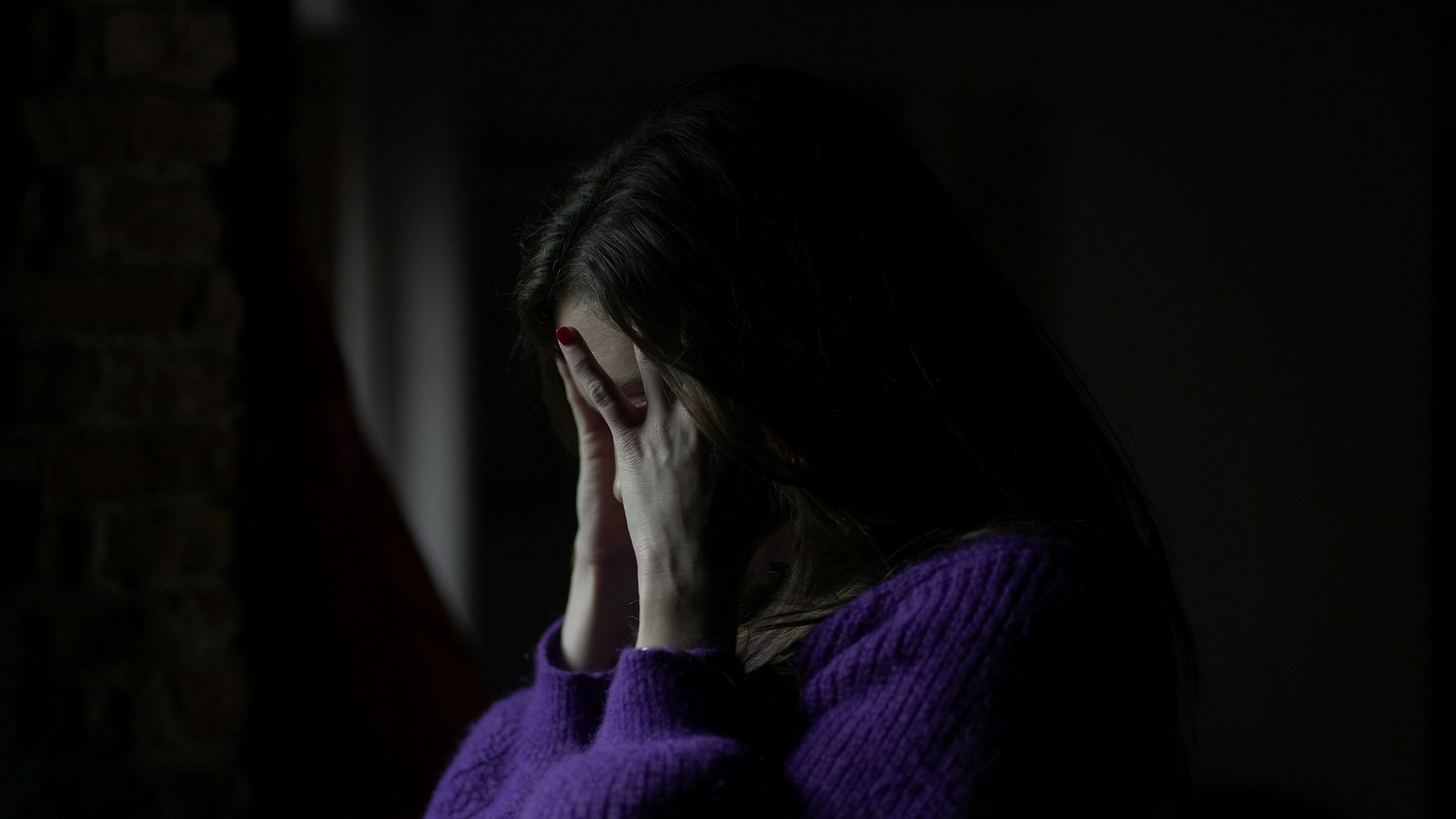 „Sunt multe cazuri nedescoperite”. „Epidemia tăcută”, un pericol pentru români. Cum avem grijă de mintea noastră într-o lume a haosului