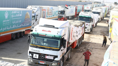 camioane cu ajutoare umanitare in gaza