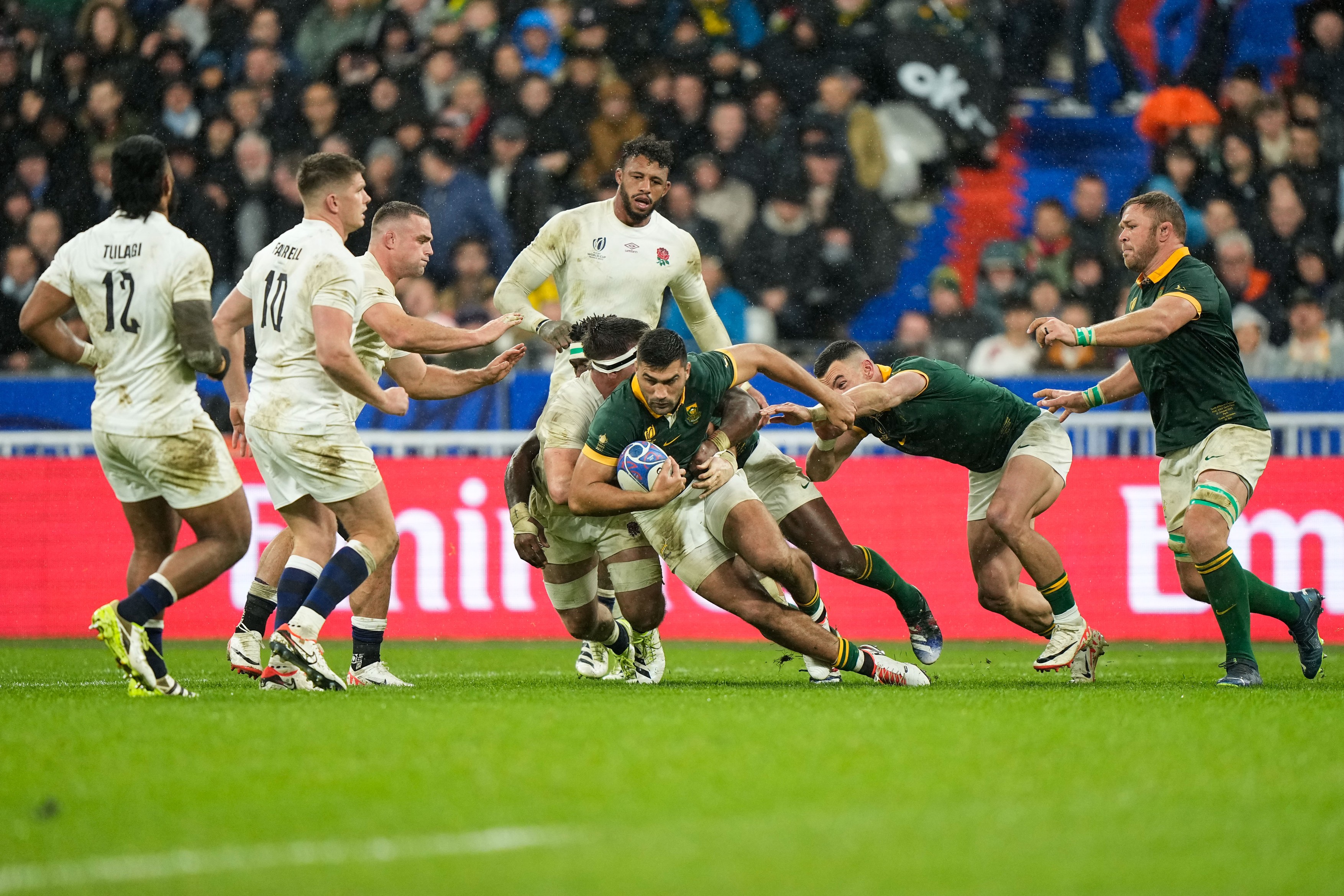 Africa de Sud s-a calificat dramatic in finala Cupei mondiale la rugby, dupa ce a invins la Anglia. Finala va fi cu Noua Zeelanda