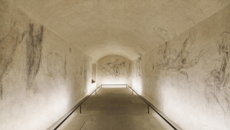 interiorul camerei secrete în care a stat Michelangelo, în Capelele Medici din Florența
