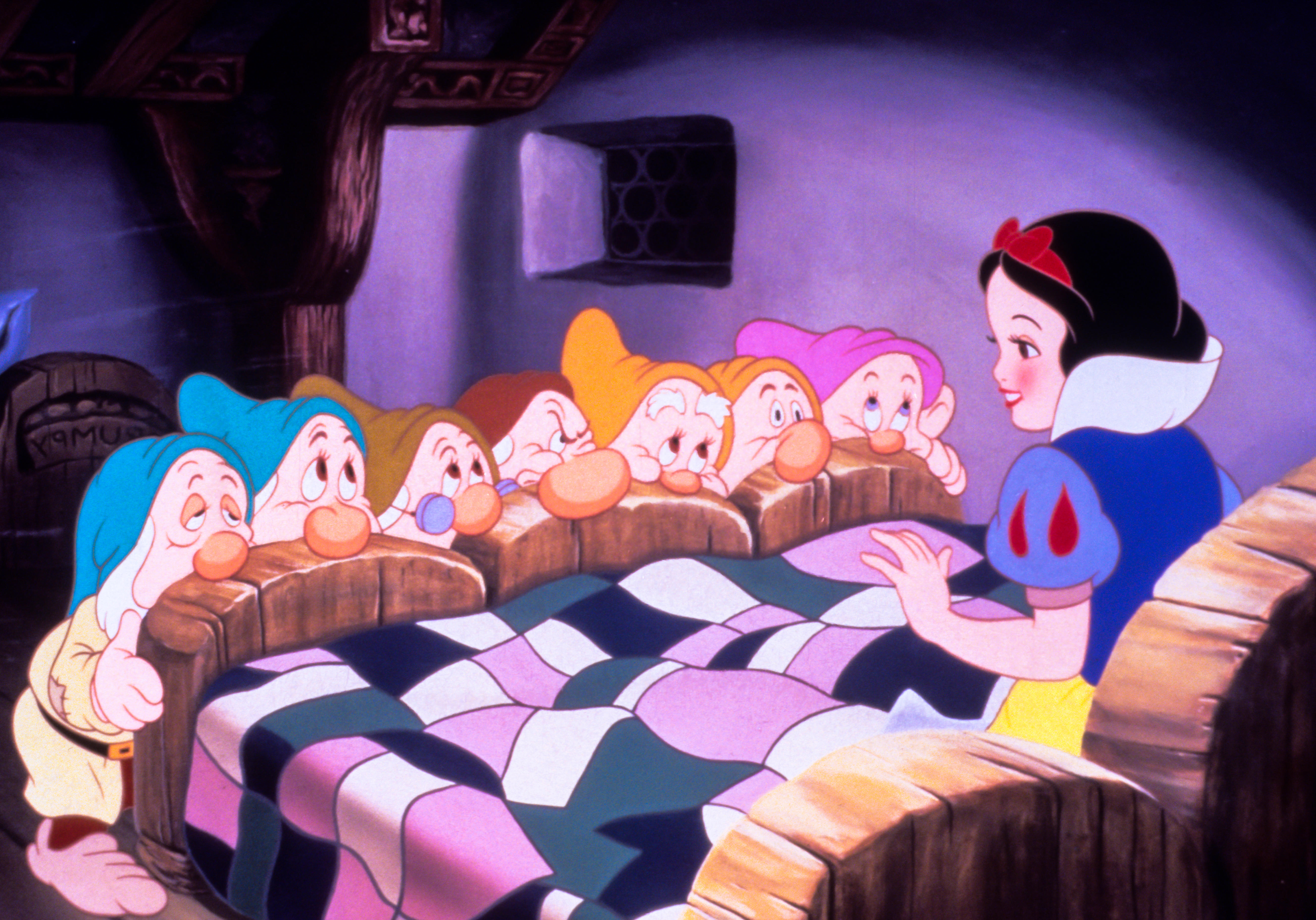 Albă ca Zăpada, dar fără pitici. Noul film Disney schimbă complet celebrul basm