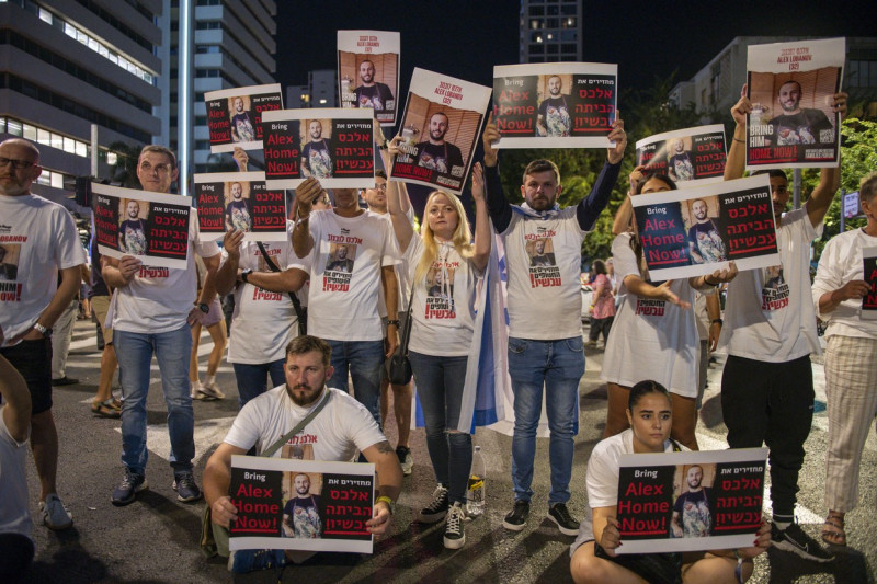 Demonstration for the release of the Hamas hostage in Tel Aviv, Israel - 04 Nov 2023