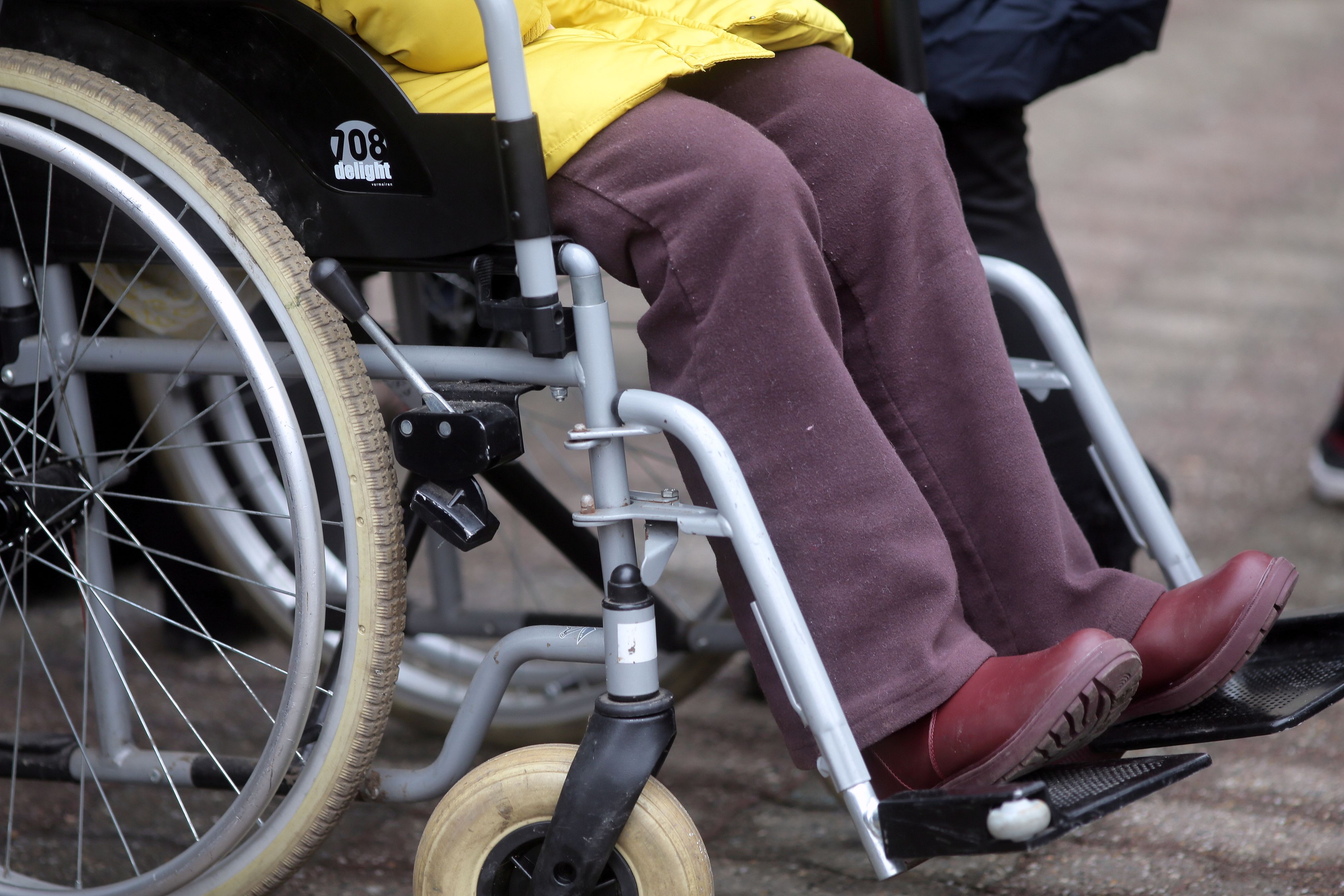 Ministerul Muncii a găsit nereguli în peste 1.400 de dosare cu handicap din Ilfov. Ciolacu: Suntem pe primul loc în Europa