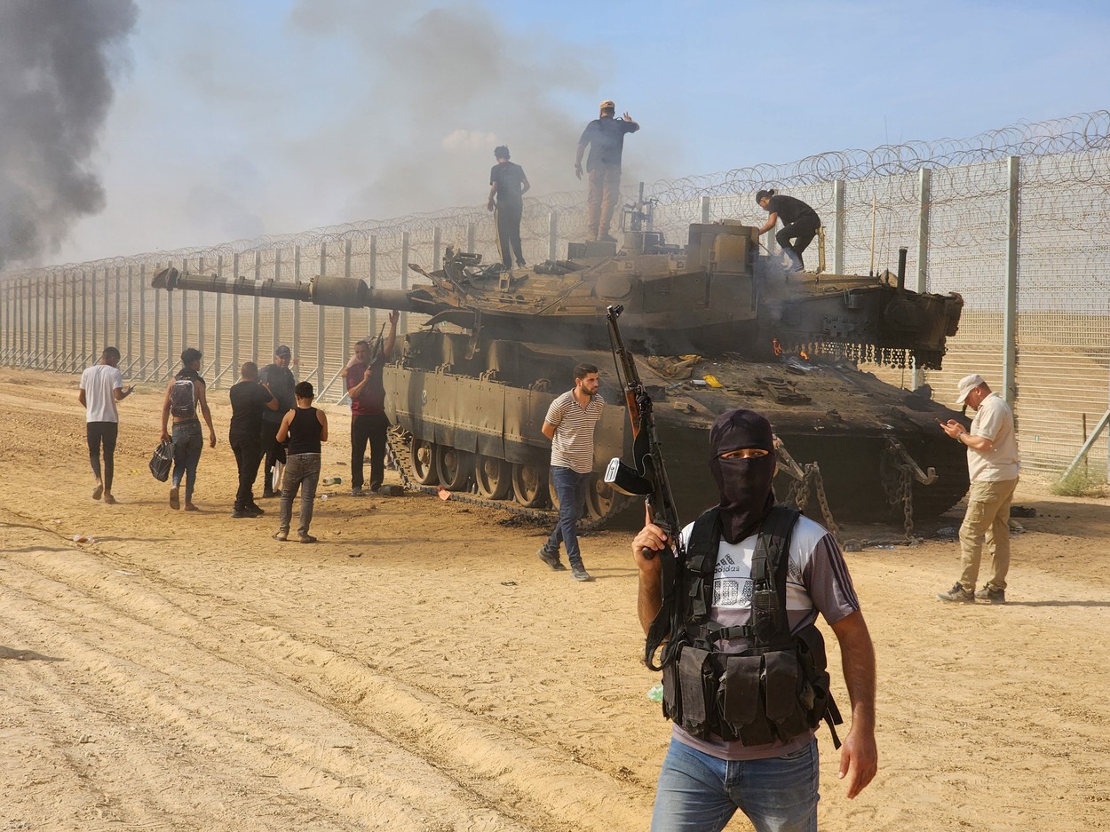 Washington Post: Teroriștii Hamas erau pregătiți și pentru faza a doua a atacului din Israel. Ce arată hărțile găsite asupra lor