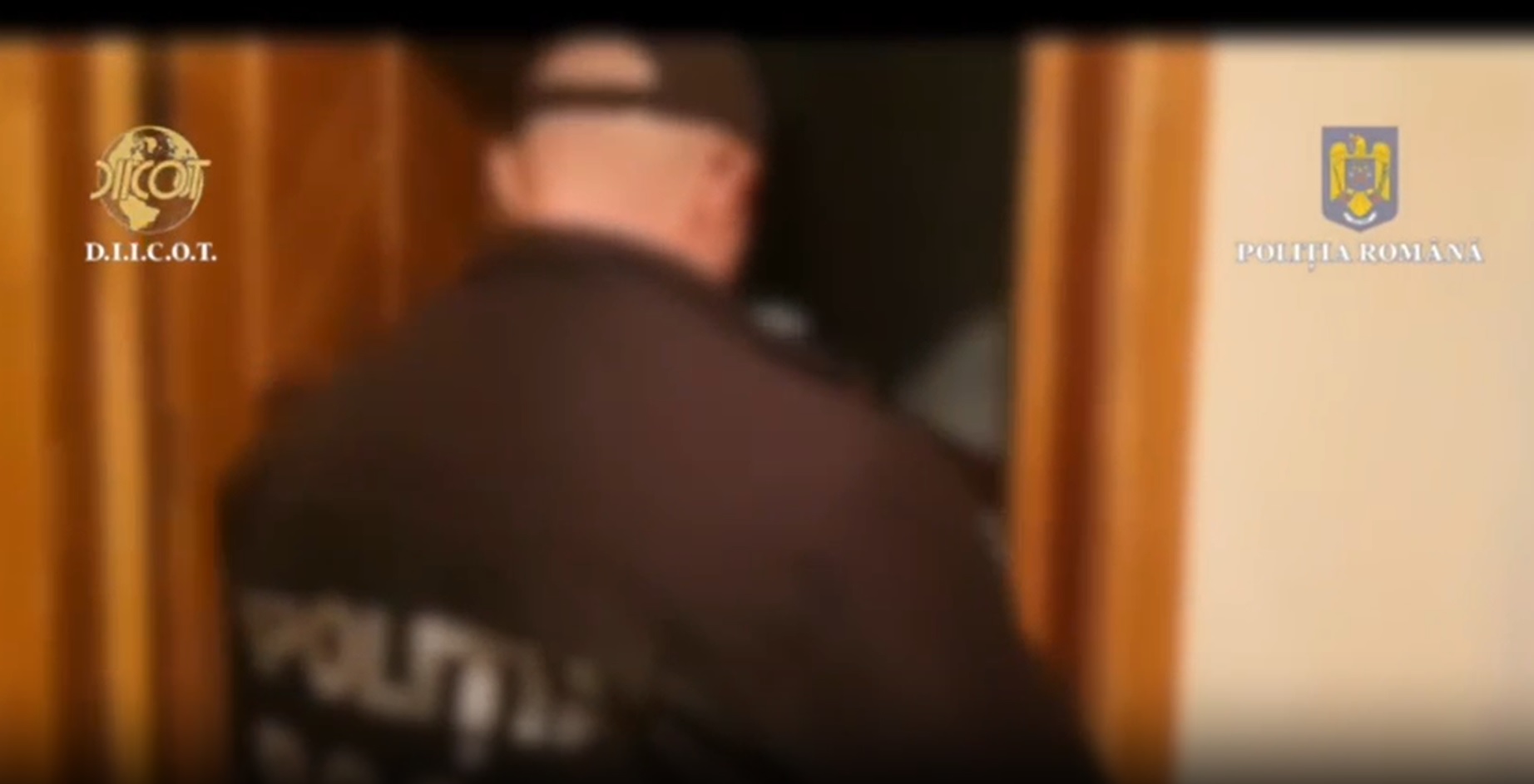 Mega-afacere cu țigări din Ucraina, pusă pe butuci. Un polițist care divulga informații în schimbul mitei a fost arestat preventiv