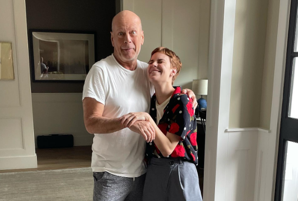 Fiica lui Bruce Willis vorbește despre forma „foarte agresivă” de demență de care suferă tatăl ei