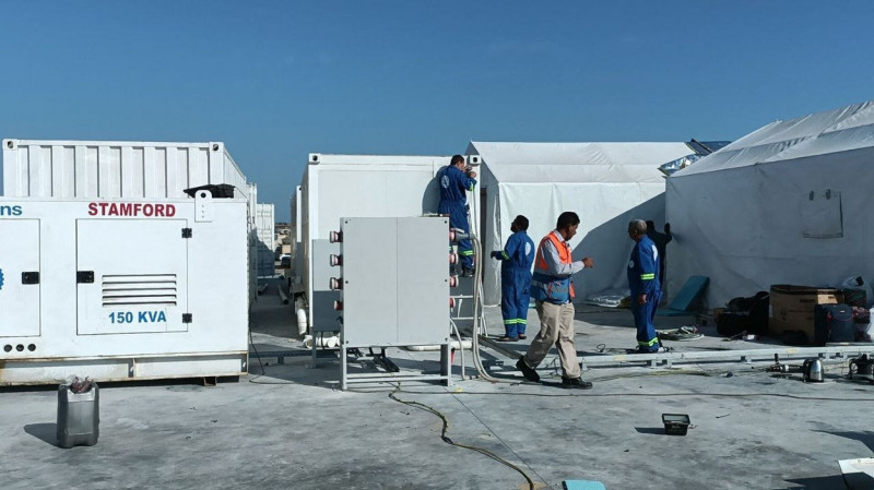 Field hospital being built for wounded Palestinians in Sheikh Zuweid border gate