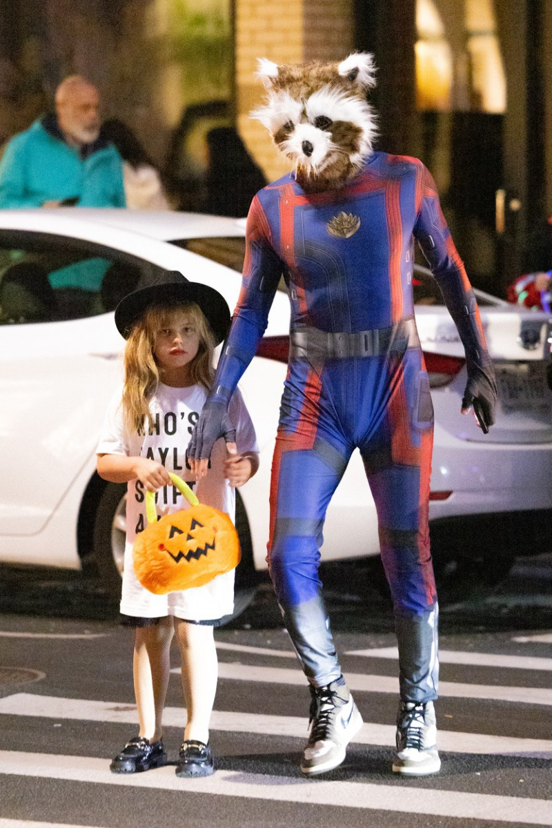 Irina Shayk And Bradley Cooper Go Trick Or Treating With There Daughter Dressed As Foxes In New York City