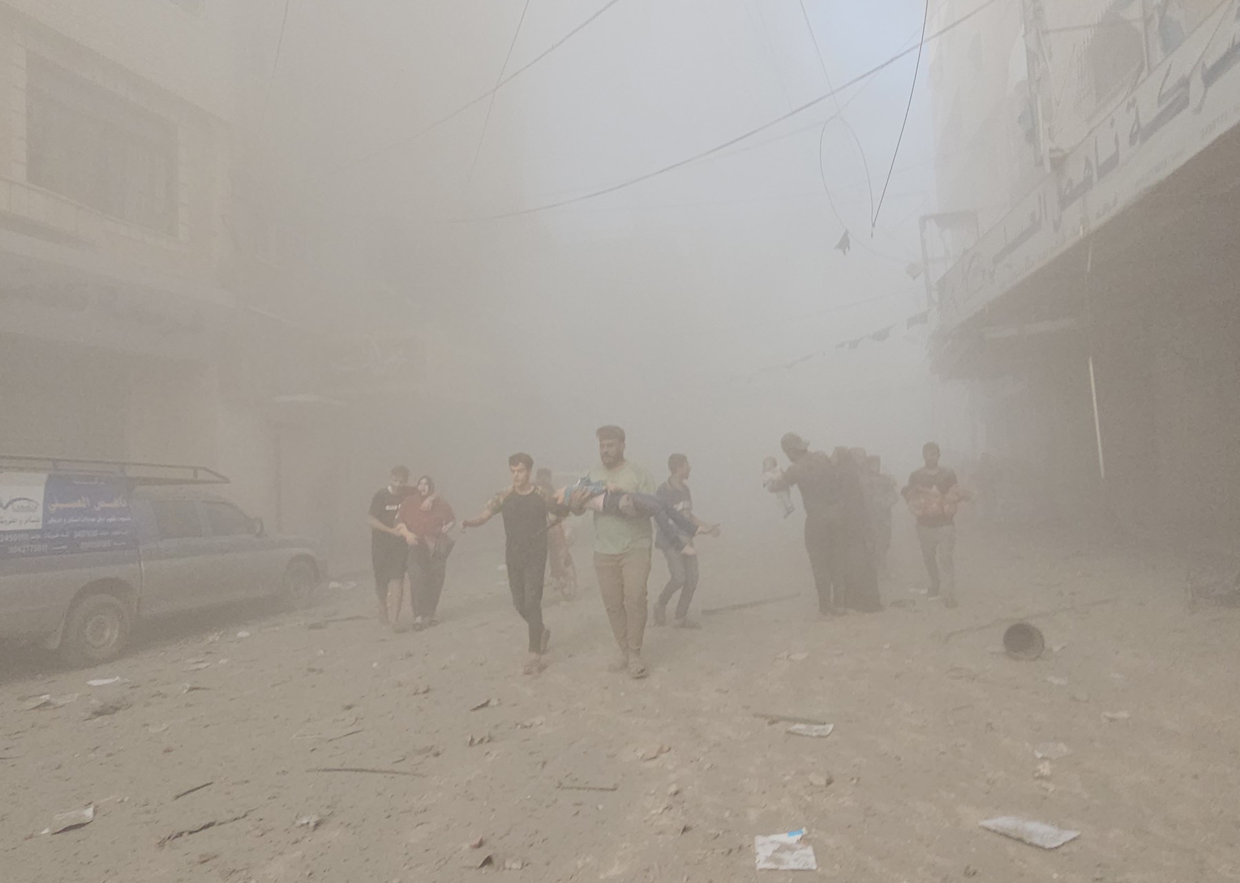 ONU: Bombardamentele Israelului asupra taberei de refugiați din Fâșia Gaza ar putea fi crime de război