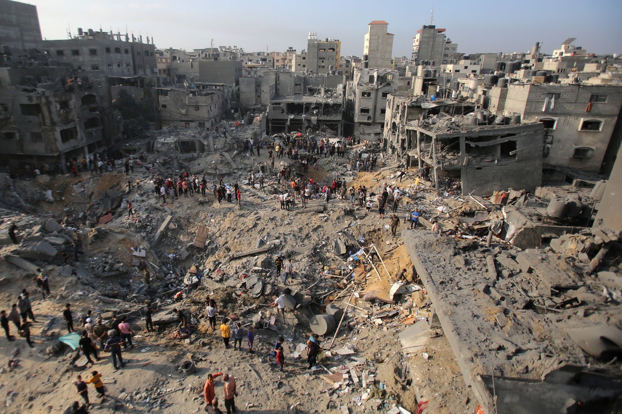 Apel disperat al unei românce din Gaza: Să se facă presiuni, să putem ieși. Au fost bombardamente, e foarte greu, nu vă puteți închipui