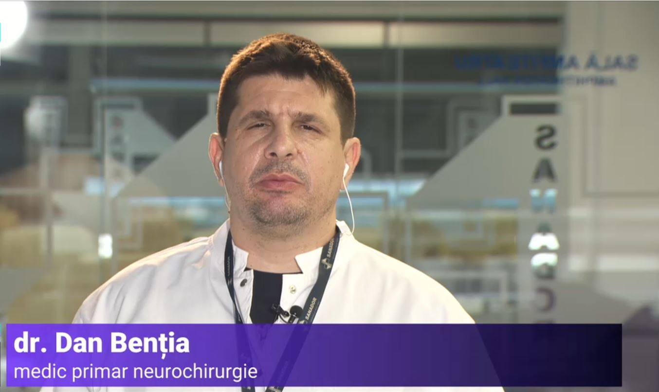 Care sunt simptomele tasării vertebrale și în ce constă tratamentul